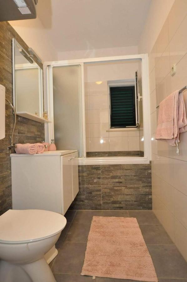 Apartmani Buljan , Slatine-Trogir-Split エクステリア 写真