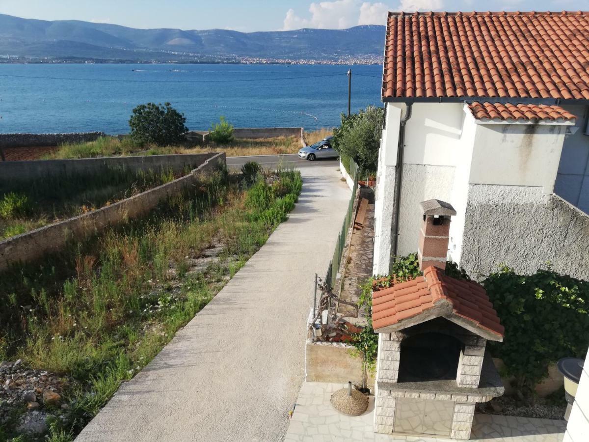 Apartmani Buljan , Slatine-Trogir-Split エクステリア 写真